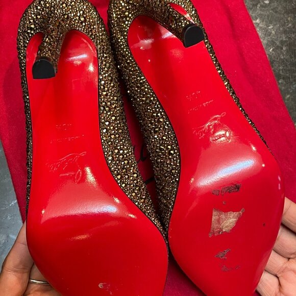 Christian Louboutin Gold studded 6 inches pumps - Picture 5 of 12